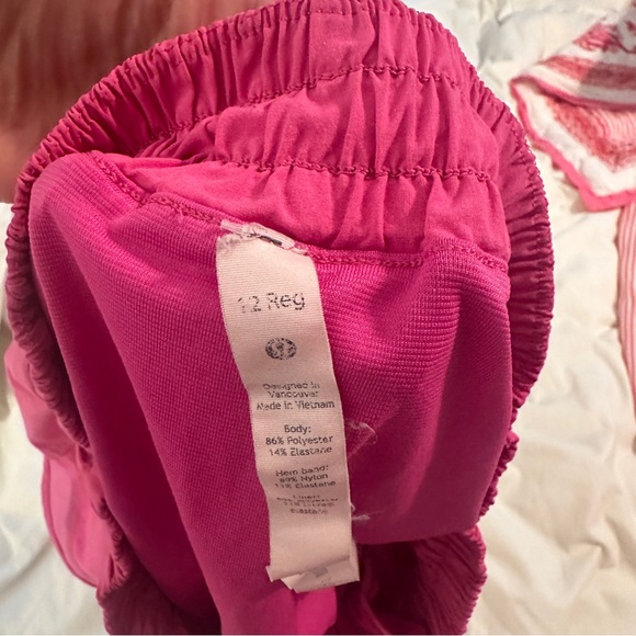 Lululemon hotty hot 2.5 - Picture 4 of 7